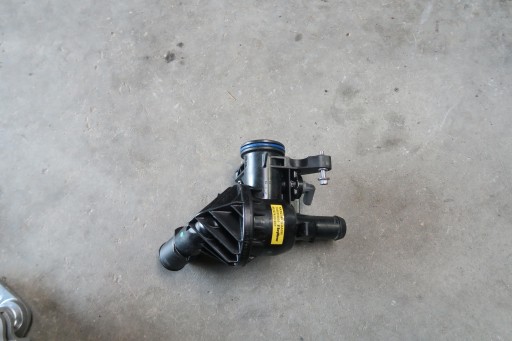 KK2Q-9K478-AA - FORD TRANSIT CUSTOM 2.0 ECOBLUE ТЕРМОСТАТ КОРПУС