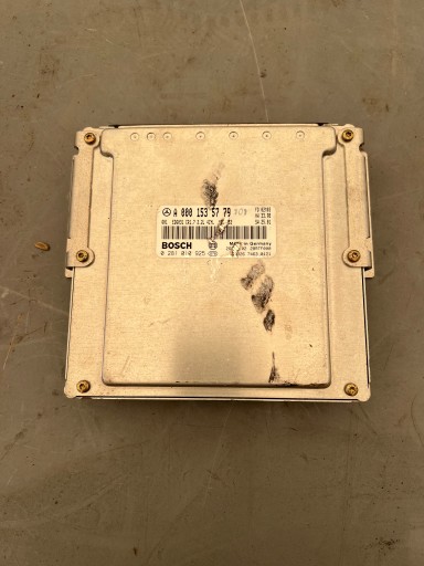 Mercedes vito w638 2.2 cdi контролер двигуна a0001535779