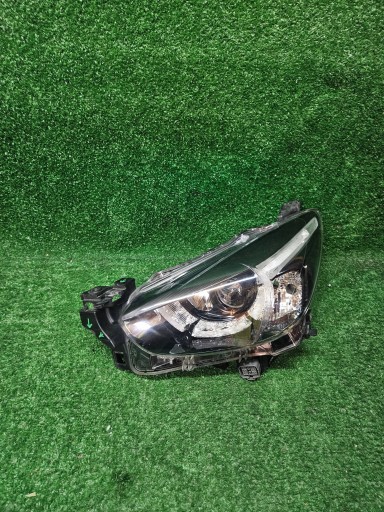 Reflektor Mazda 2 51040 předek strana levá