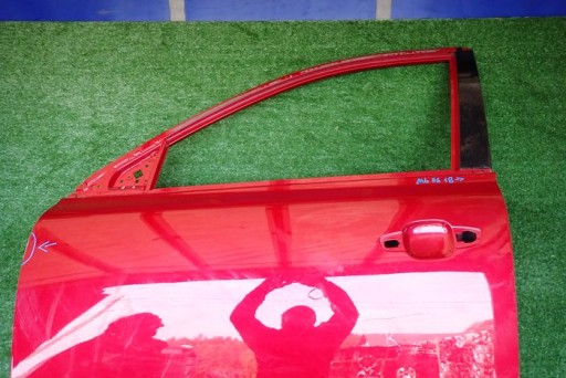 MG HS 18- door left front front