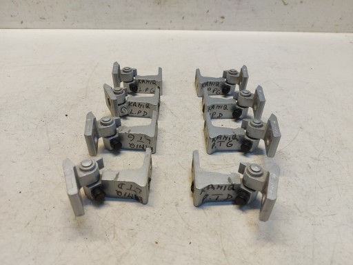 SKODA KAMIQ 658 hinge door right rear part GORA DOL