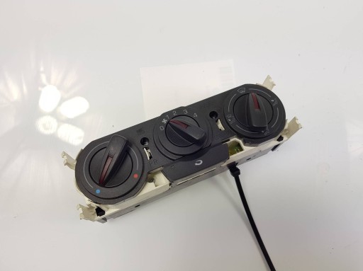 PANEL rešetka ventilacije 6J0819045 SEAT IBIZA IV
