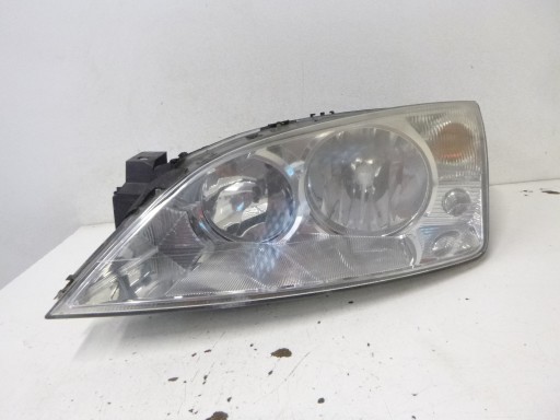 light front Ford Mondeo III 03r.