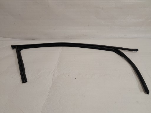 AUDI A4 B9 LIFT moulding UZCZELKA door right front black POLYSK 8W0837432