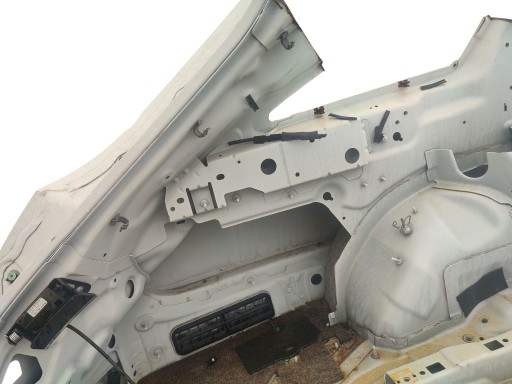 fender left rear part MERCEDES CLS X218 KOMBI LAK: 799 (12-14)