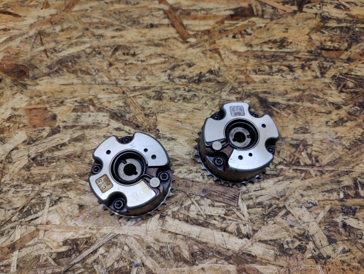 Варіатор правий вихлоп AUDI A8 4.2 FSI 06E109084K