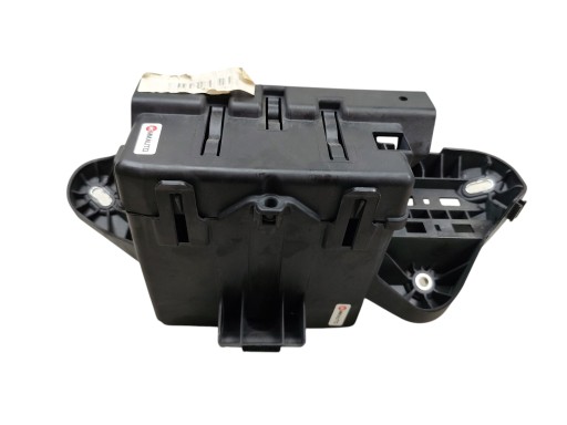 Gehäuse AKUMULATORA MERCEDES A W176 (2012-2015) A2465450440