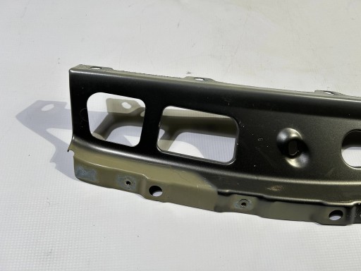 pillar upper left of a fender front of the front Maserati GranTurismo 2008
