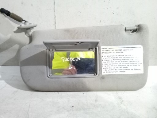 Hyundai Tucson and cover przeciwsloneczna left
