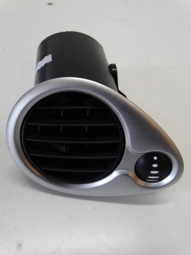 Bouche aération tableau bord Gauche RENAULT CLIO III 220407