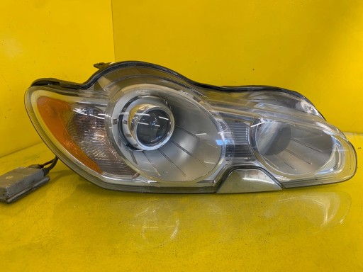 far desna JAGUAR XF X250 07-11 H7