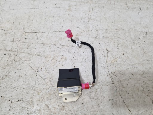 DODGE CHARGER 2019-antenna GPS Amplificatore antenna 68293977AA Originale