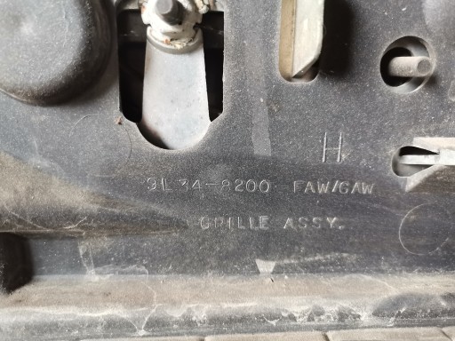 Grill Kühlergrill FORD F150 F-150 9L34-8200