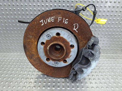 otoč pravá predok NISSAN JUKE II F16 19-26 strmeň