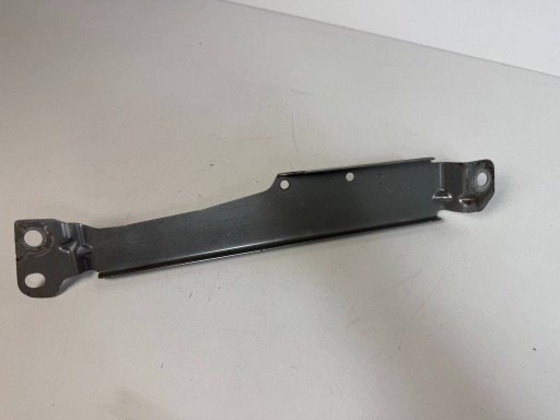 Volvo V60 II 18+ Destro Bocchetta maniglia staffa parafango Anteriore 31468234