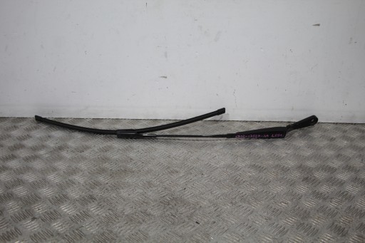 wiper arm left EVOQUE II 2 L551