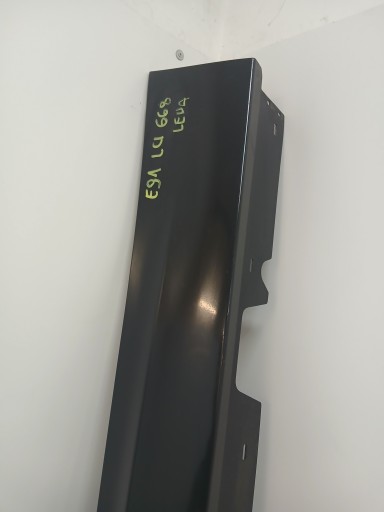 moulding threshold left BMW E90 E91 LIFT SCHWARZ 2 668/9