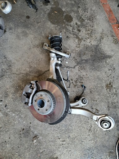 a2060000000 - Мерседес 206 підвіска, важелі, кулак поворотний