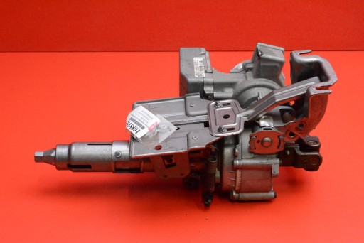 servo pump of the steering wheel 8V513C529JS FORD FIESTA MK7 1.4 TDCI 68 KM 08