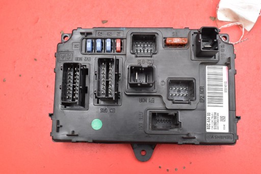 Module fusibles BSC 9656148180 PEUGEOT 407 1 et SW 1.6 HDI 109 KM 04