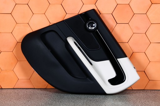 MINI F60 бекон оббивка двері права задня права