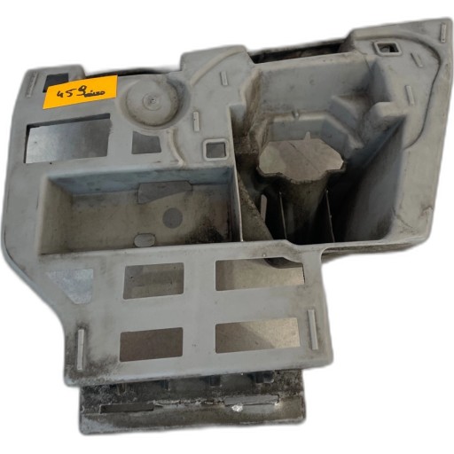 bumper bracket front left Skoda Octavia III