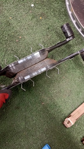 BMW i4 G26 kotuče brzdové plotýnky předek 7915313 348X30