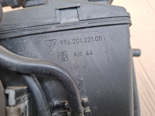 PORSCHE BOXSTER 986 karbonski filter 99620122105
