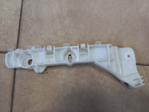 6400G659 - МОДЕЛЬ MITSUBISHI ECLIPSE CROSS. *