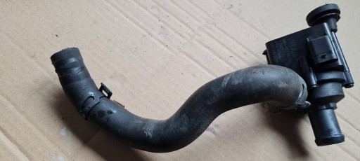 A4 B9 8W LIFT dodatna pumpa vode 2.0 TFSI 06H121601N A5 8W Q5 A6 C7