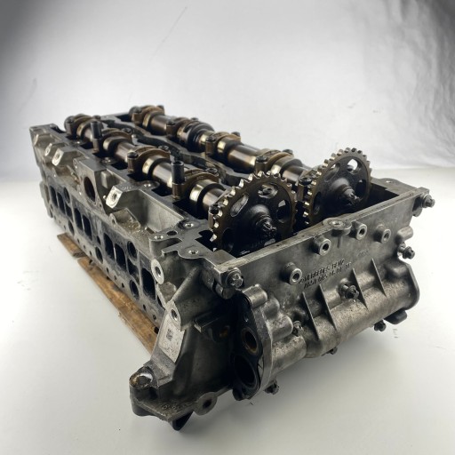 R651016 A6510103120 - ГОЛОВКА ДВИГАТЕЛЯ MERCEDES W204 S204 C E КЛАСС