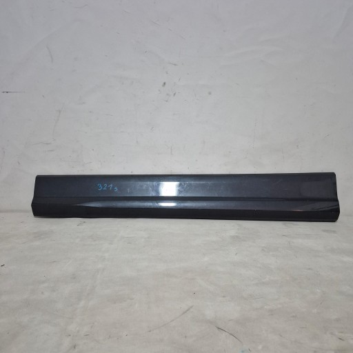 AUDI Q2 S-LINE 16r. -> moulding cap door left front 81A853959B