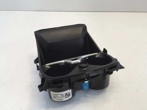BMW 1 F40 перчаточный ящик держатель CUPHOLDER 7951771
