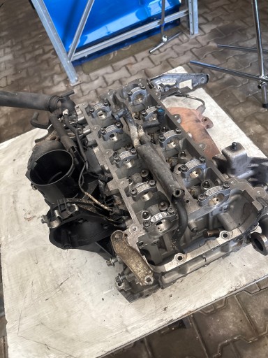 hlava MOTORU MERCEDES VITO W639 SPRINTER W212 651 2.2 CDI 651 R651016