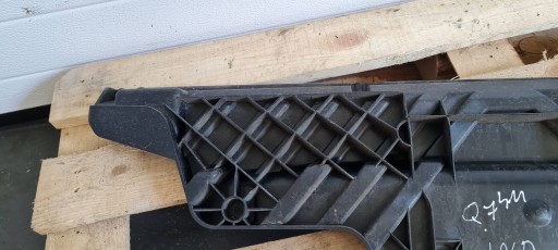 Q7 4M bracket support holder of a bumper rear part the centre SRODKOWE 4M0807329