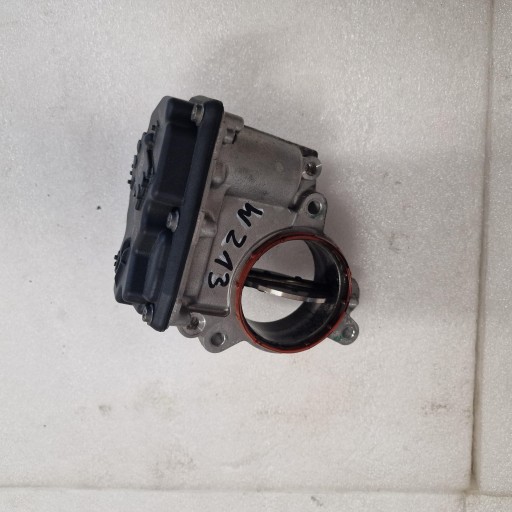 Vanne boitier papillon 2.0 CDI MERCEDES W238 W213 A6540900070