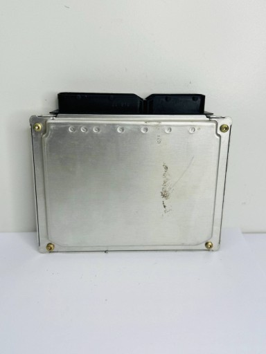Volkswagen PASSAT B5.5 Centralina Motore computer Ecu modulo 4B0906018DH