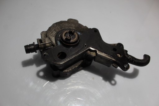 НАСОС VACUM VOLKSWAGEN POLO IV 1.9 TDI