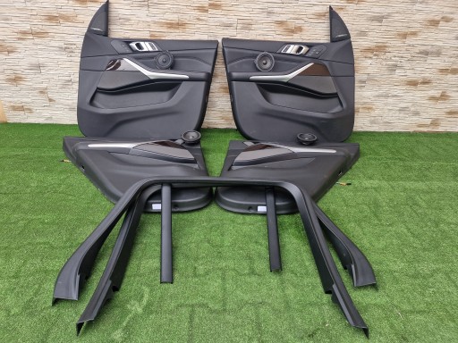 Оббивка жалюзі двері BMW X5 G05 HARMAN KARDON