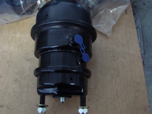 41231077 - Тормозной цилиндр 16/24 правый