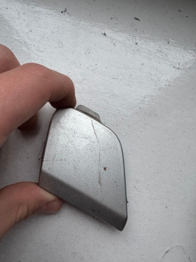 FORD FOCUS MK3 10-17r. -> Abschleppöse der Stoßstange vorne BM51-17A989-A