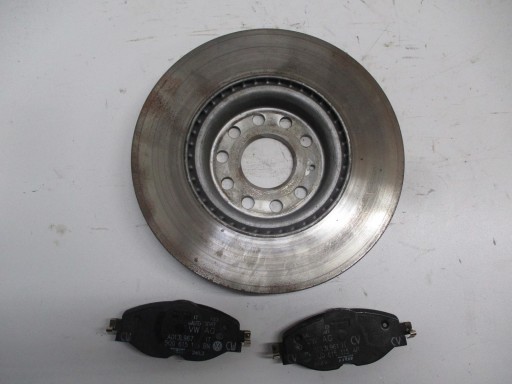 disc discs plates AUDI A3 8V0 1.8i 5Q0815301F