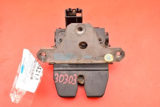 lock bonnet rear part boot 8M51-R442A66-CA FORD FOCUS MK2 sedan 08-11