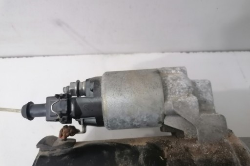 Стартер bmw 5 (f10) 8612576 2.0l бензин 180kw 2014 р.в.