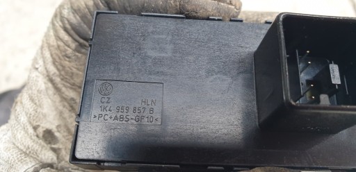 Bouton EL. Vitre SEAT LEON 2005- 1K4959857A