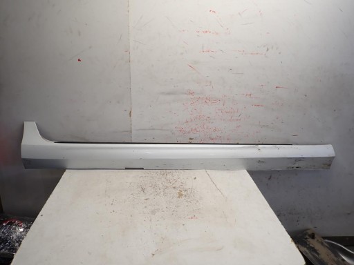 threshold moulding threshold right VOLVO S60 III V60 II 2018- 31448912