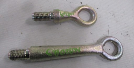 MAZDA III 2.0 БУКСИРОВОЧНЫЙ КРЮК УШНОЙ КРЮЧОК