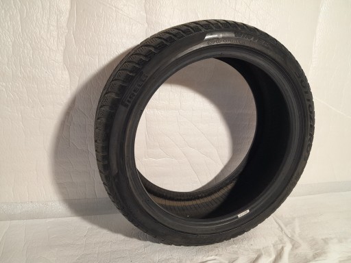 ШИНА PIRELLI SOTTOZERO3 275/35R19 WINTER RUN FLAT