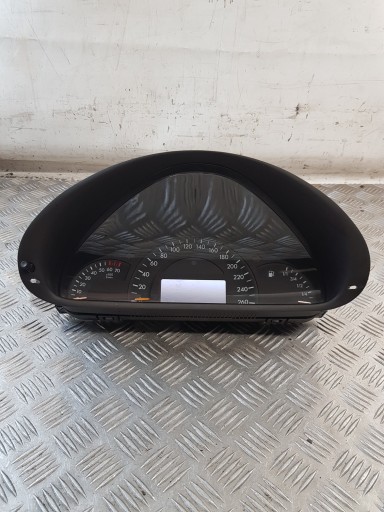 dials A2035407611 MERCEDES W203 1.8K 03R- EUROPA
