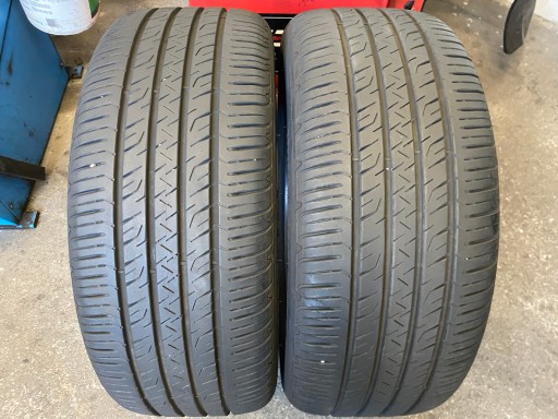 2 gumi nyári 245/45R19 Goodyear EfficientGrip Performance SUV 7mm 2024r